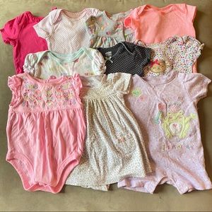 20 pc Girl’s 6-9 month clothing lot